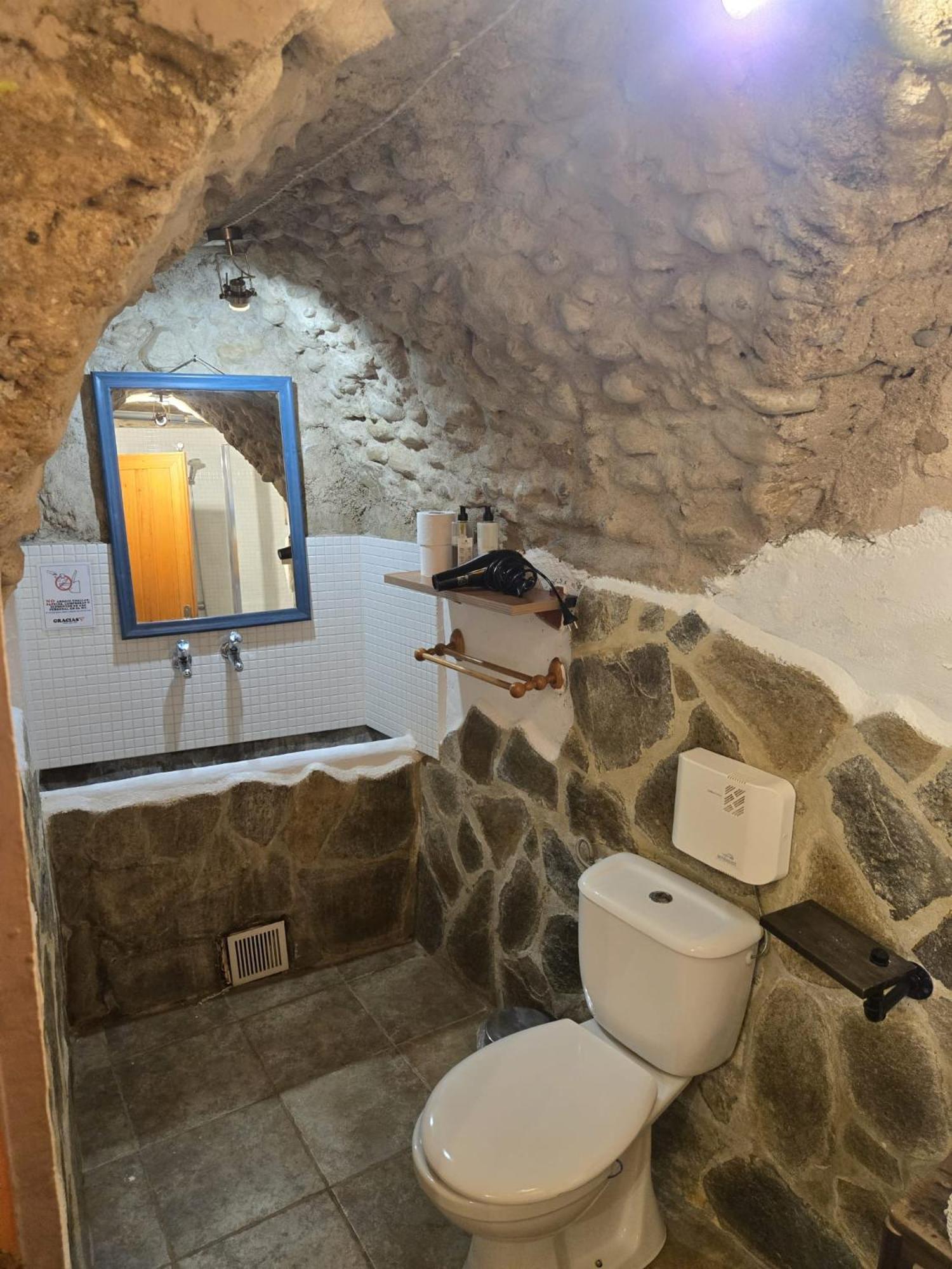 B&B Mas Torrencito Pet Friendly Parets de Ampurda Ngoại thất bức ảnh